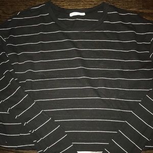 Black and white stripped long sleeve with pocket